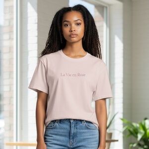 La Vie en Rose Pink Graphic Tee Size Small Cotton Stretch T-Shirt